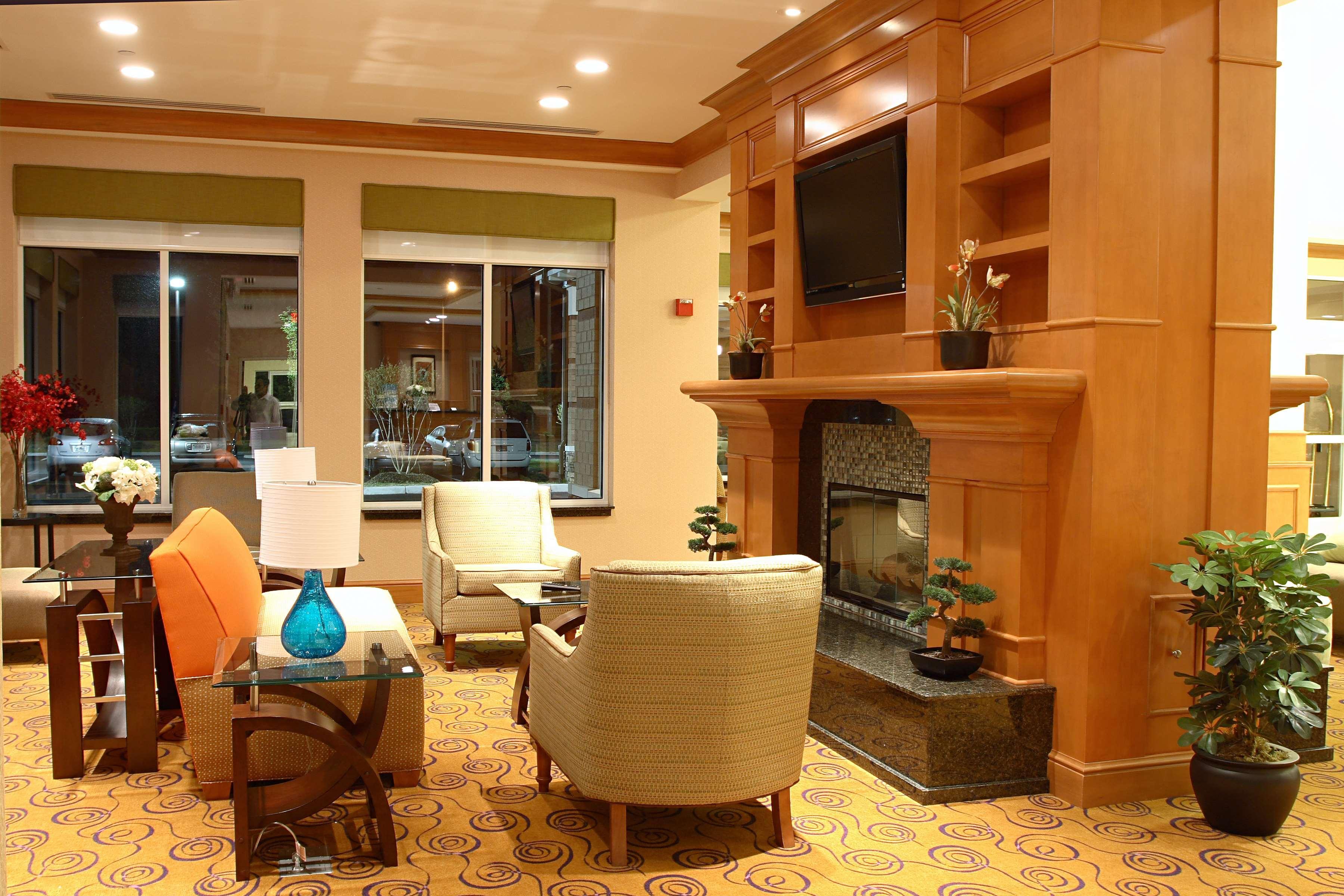 Hilton Garden Chesapeake/suffolk Suffolk